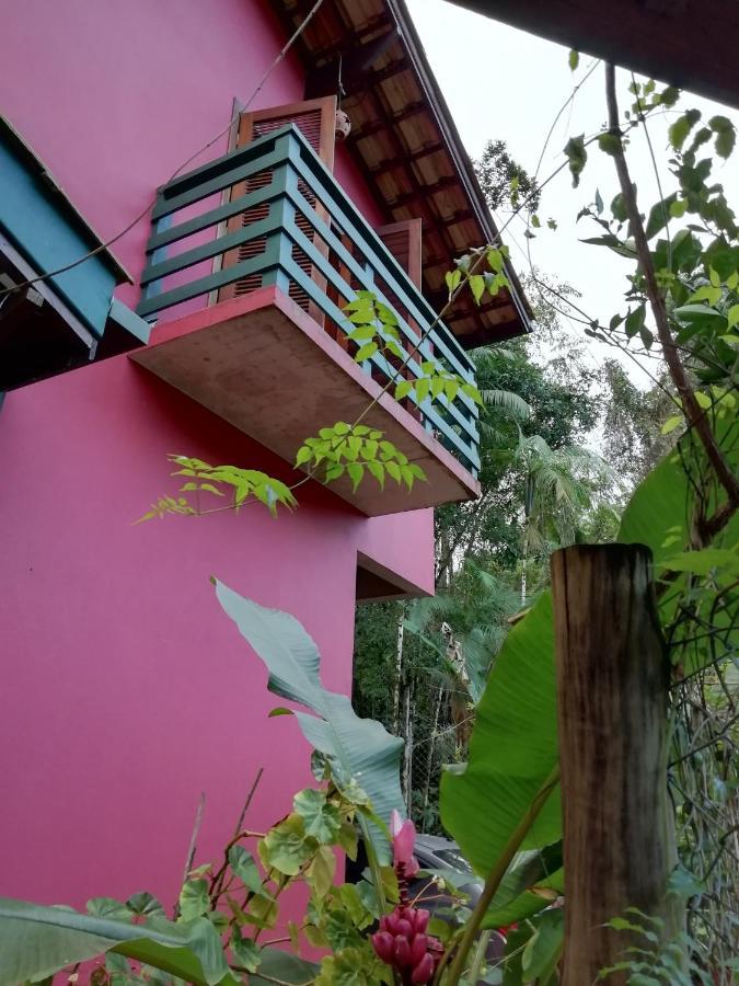 Villa Felix Suites E Chales Ubatuba Exterior photo