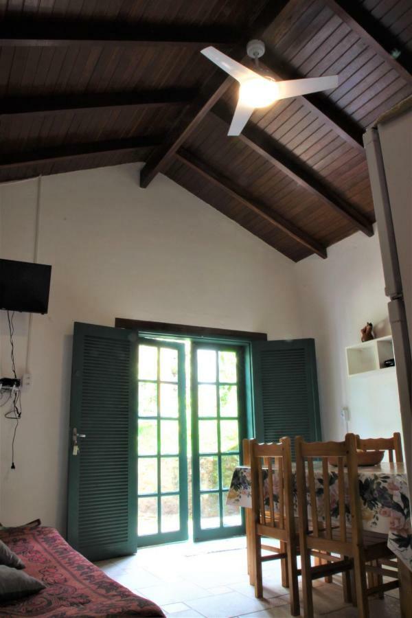 Villa Felix Suites E Chales Ubatuba Exterior photo